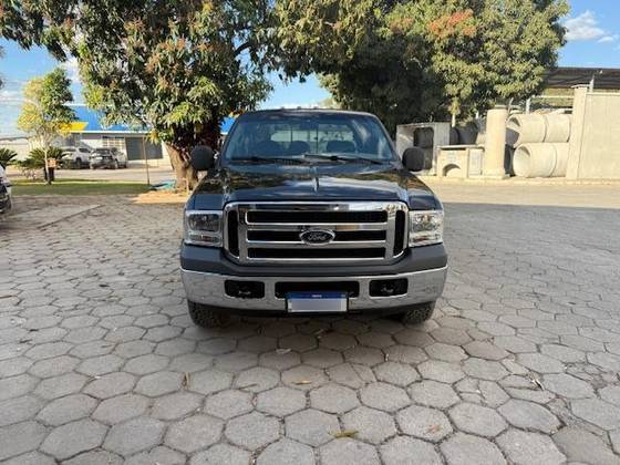 FORD F-250 4.2 XLT 4X2 CD TURBO INTERCOOLER DIESEL 4P MANUAL